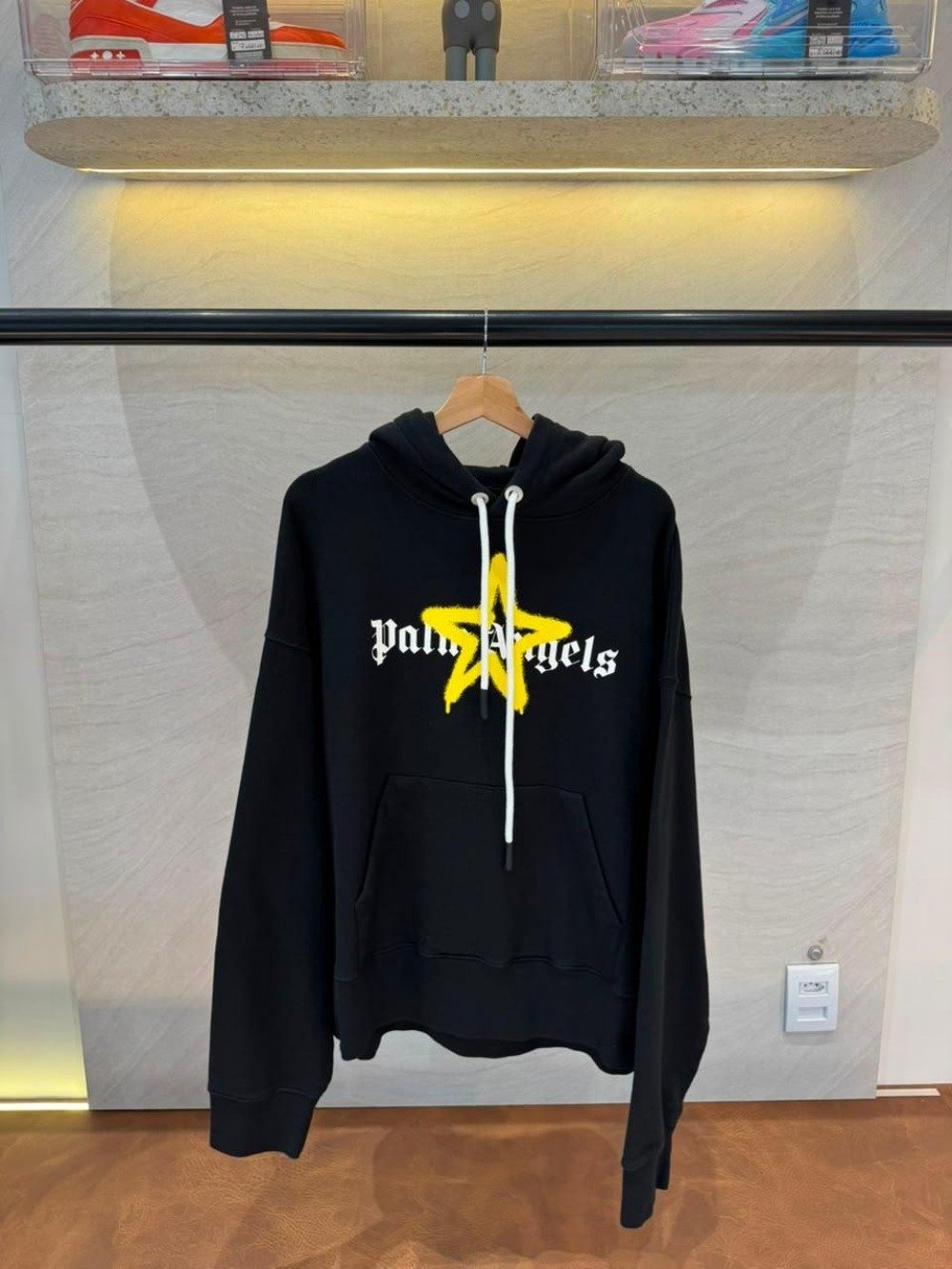 Moletom Palm Angels Star Sprayed Logo Black Yellow