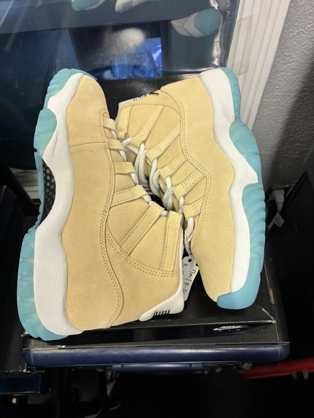 Air Jordan 11 Retro H-Town — 38 / 39 / 39.5 / 40 / 40.5 / 41 / 42 / 42.5 / 43 / 43.5 / 44, Novo