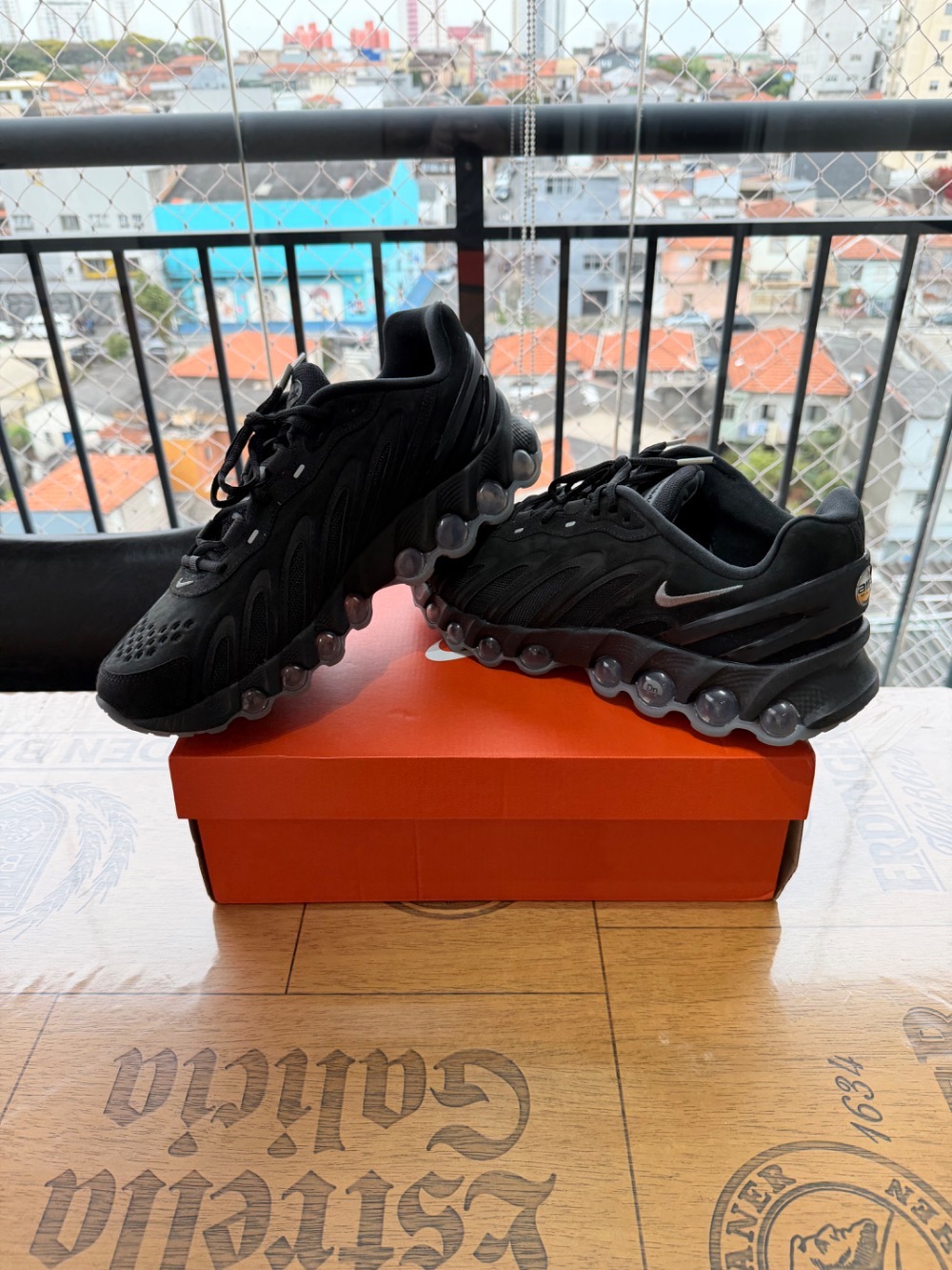 Nike Air Max Dn8 Leather Black Smoke Grey — 44, Novo