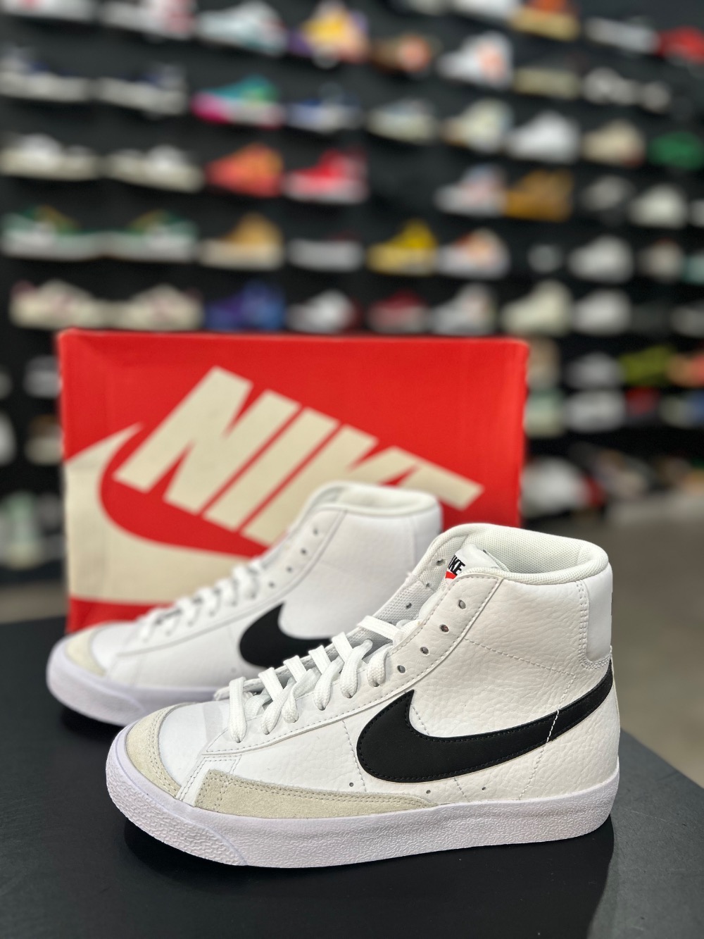 Nike Blazer Mid '77 Vintage White Black — 37, Novo
