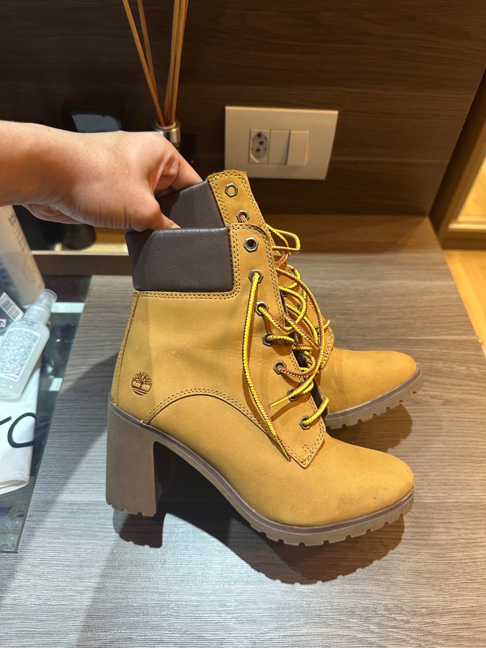 Bota timberland feminina 34BR