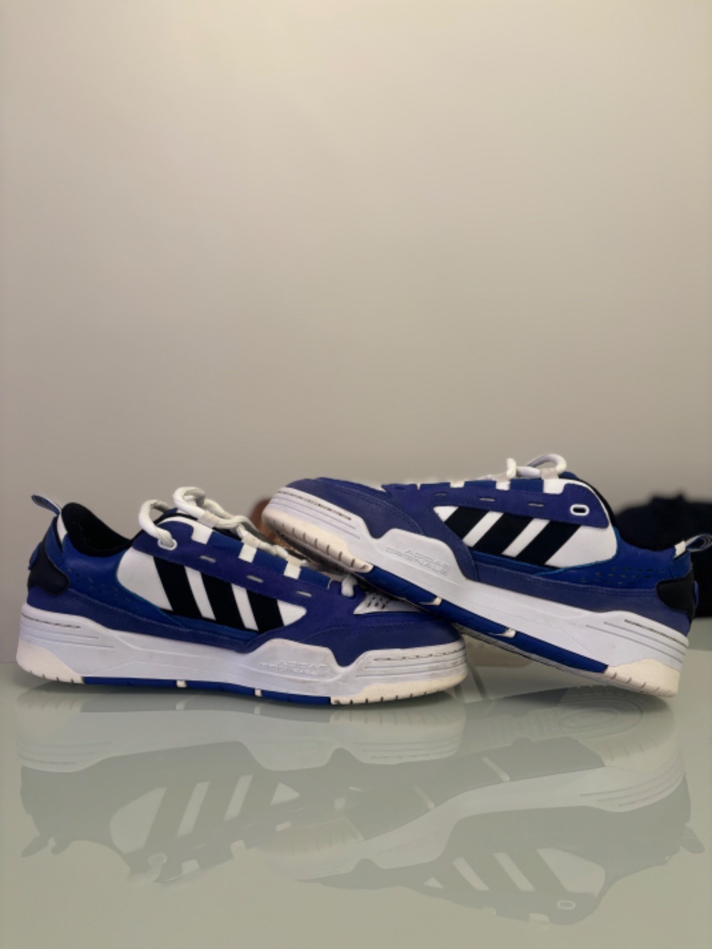 adidas ADI2000 Semi Lucid Blue