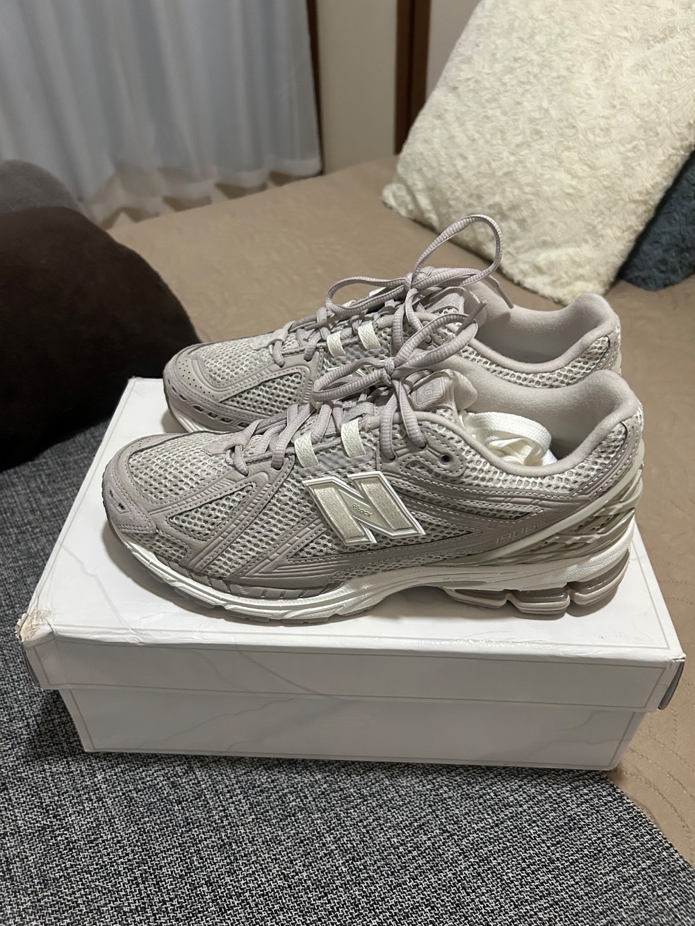 New Balance 1906R Grey Days Moonrock Moonbeam Sea Salt