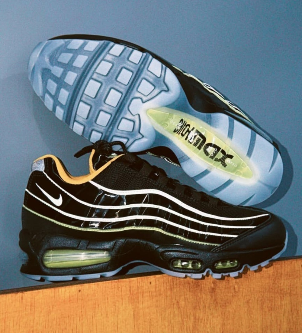 Nike Air Max 95 Black Gold Leaf Pear White