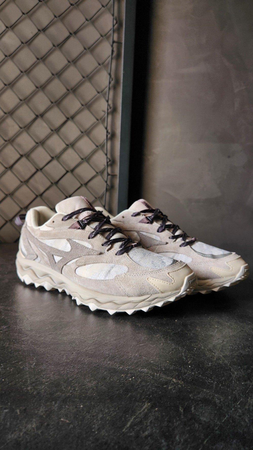 Mizuno Wave Rider Mujin TL Minetic Pack Ligth Grey