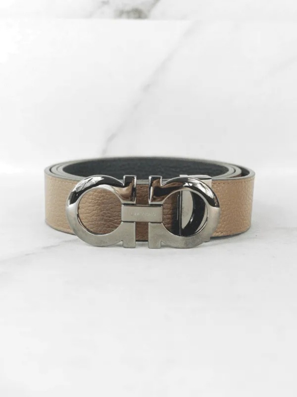 Cinto Ferragamo Dupla Face Gancini Preto/Marrom