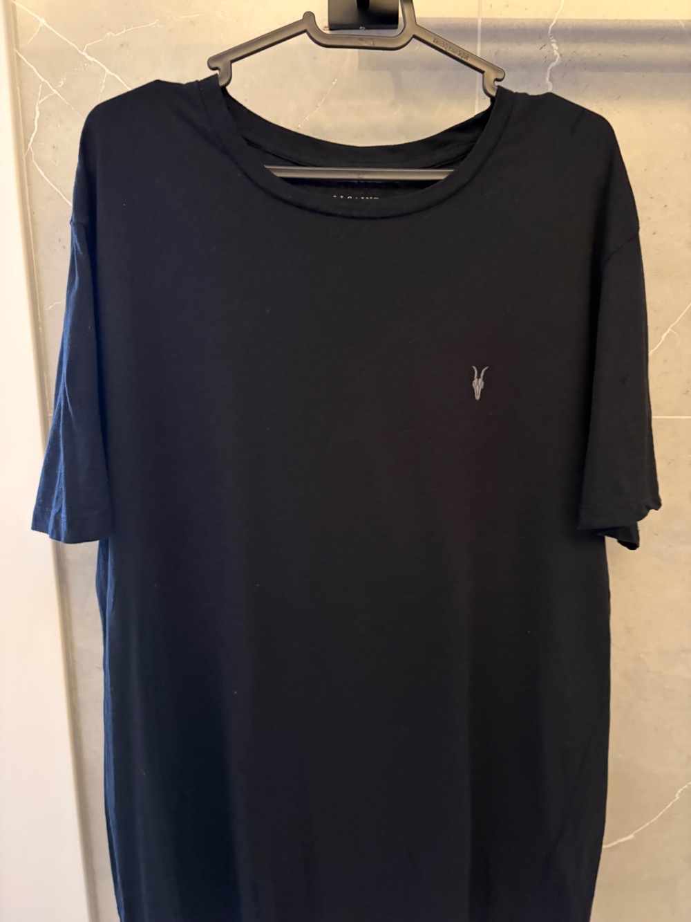 Camiseta AllSaints Preta