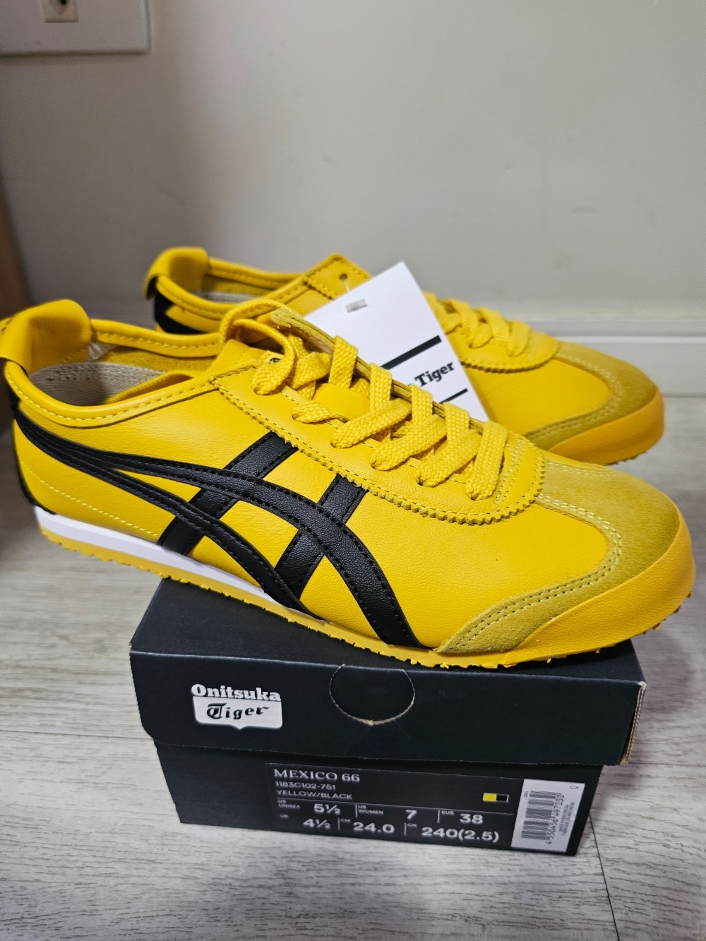 Onitsuka Tiger Mexico 66 Kill Bill