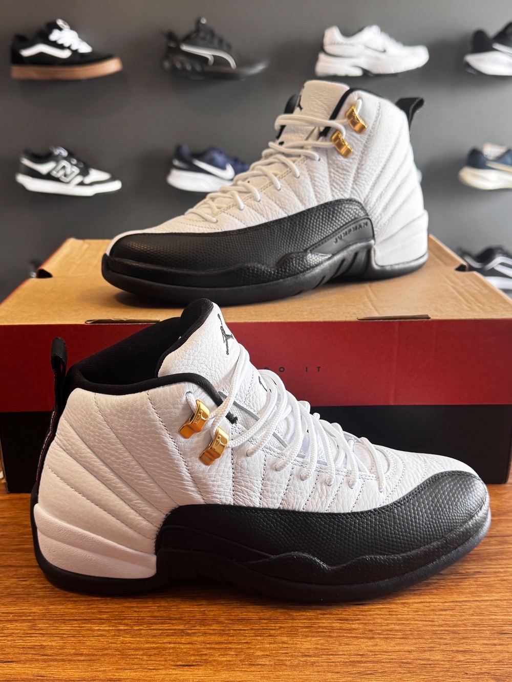 Air Jordan 12 Taxi
