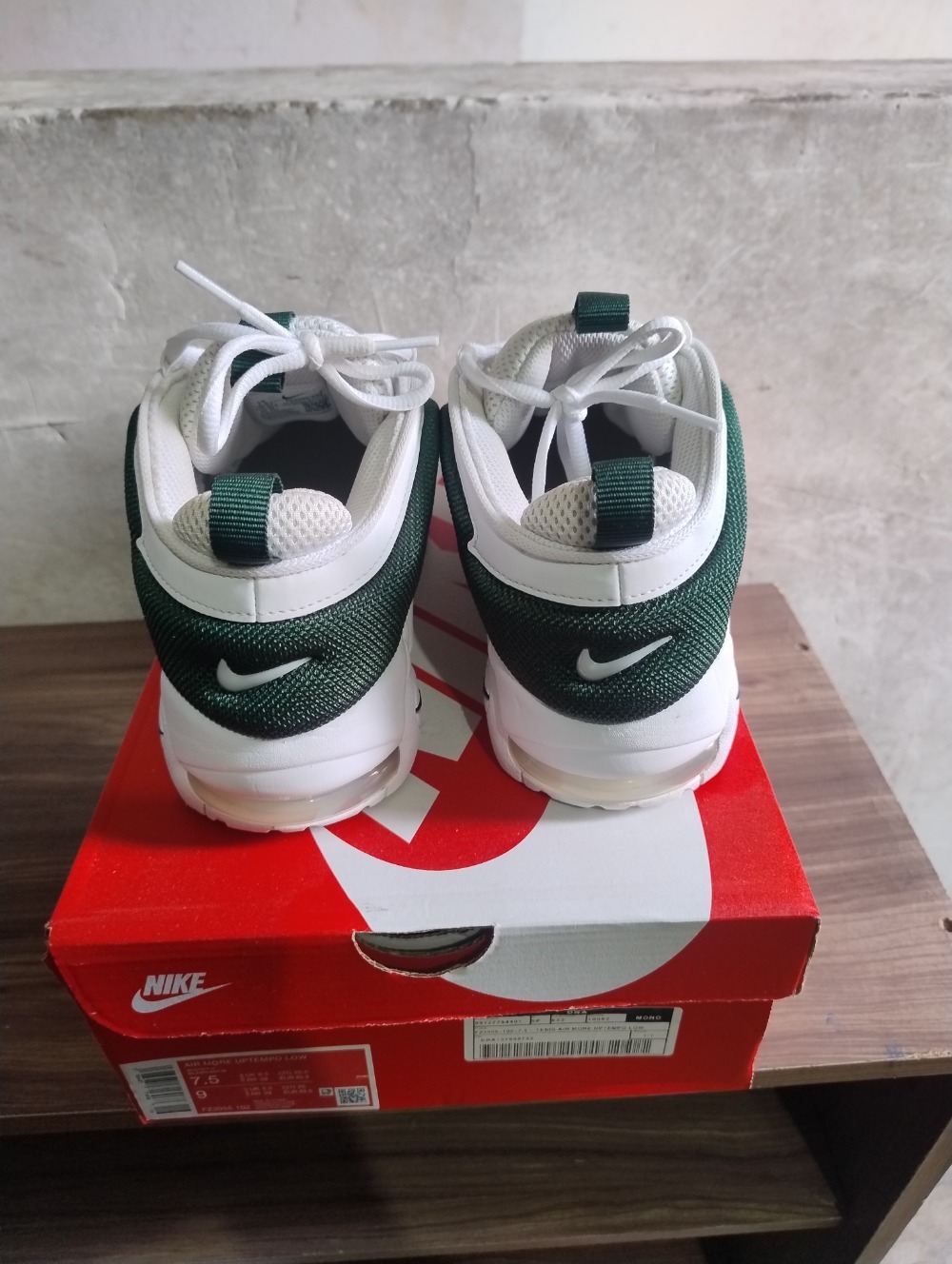 Nike Air More Uptempo Low White Green
