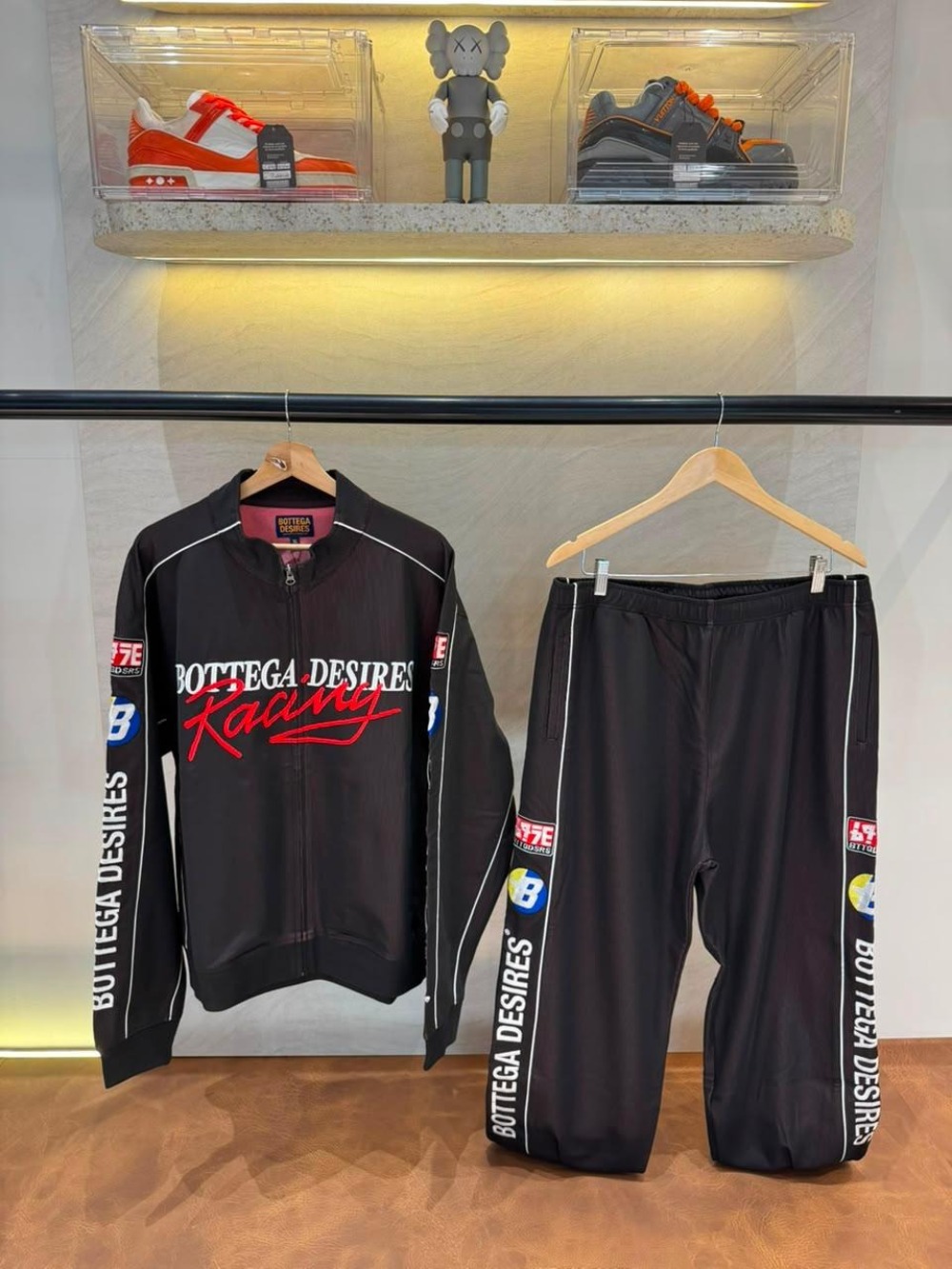 Conjunto Bottega Desires Race Tracksuit Black