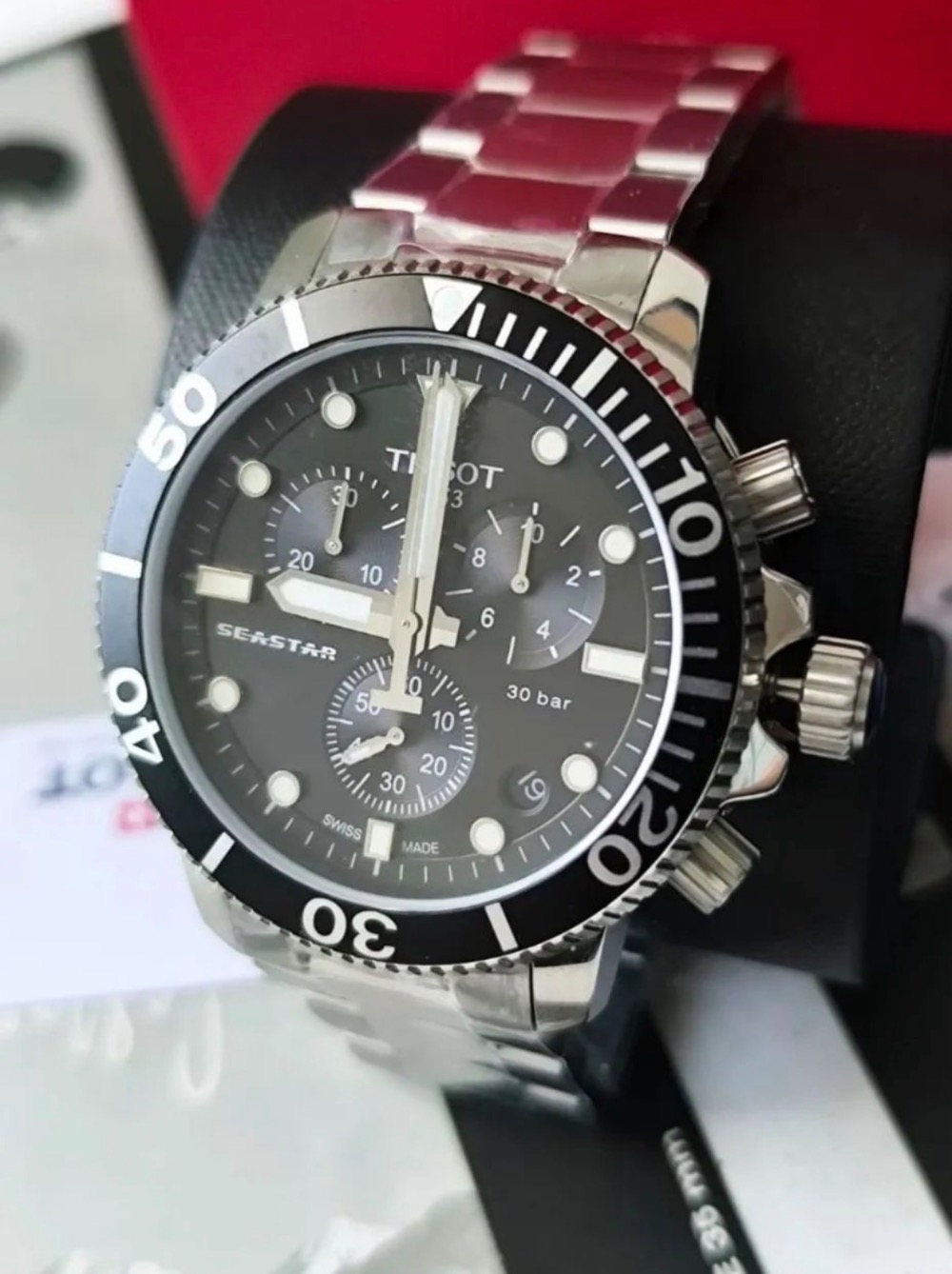 Relógio Tissot Seastar 1000 Chronograph Preto