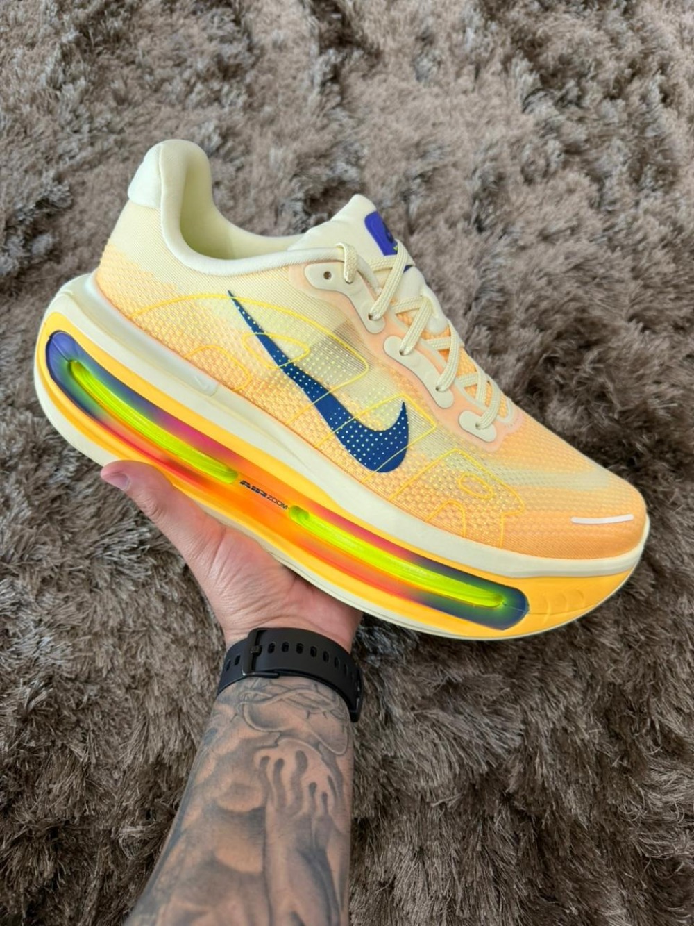 Nike Vomero Premium Alabaster — 39, Novo