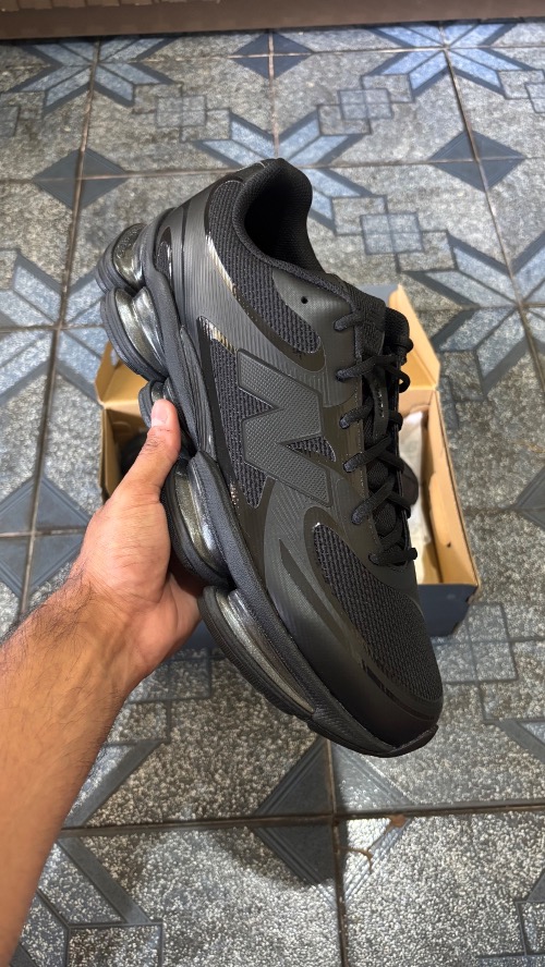 New Balance Abzorb 2000 Black