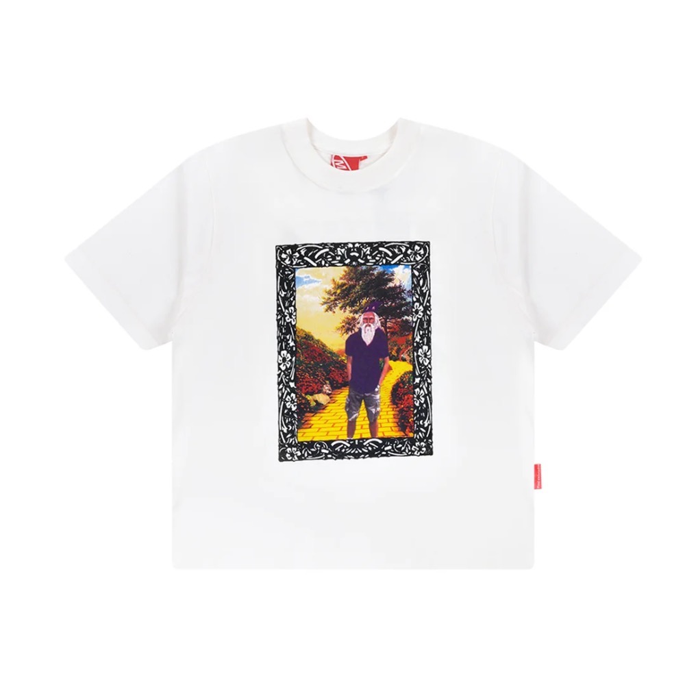 Camiseta Mad Enlatados Mago De Bermuda Branco