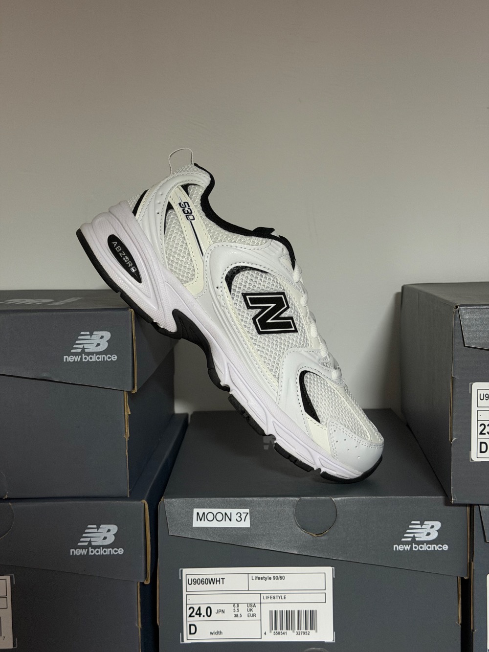 New Balance 530 White Black