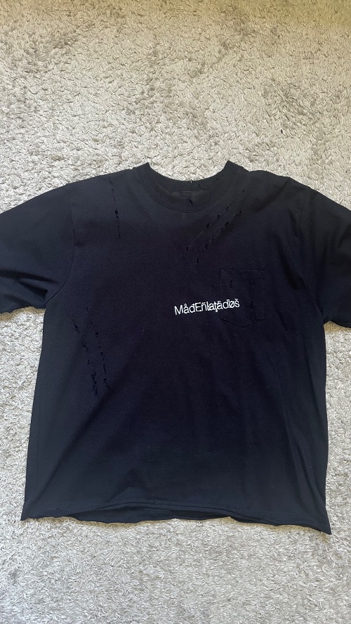Camiseta Destruida Mad Enlatados