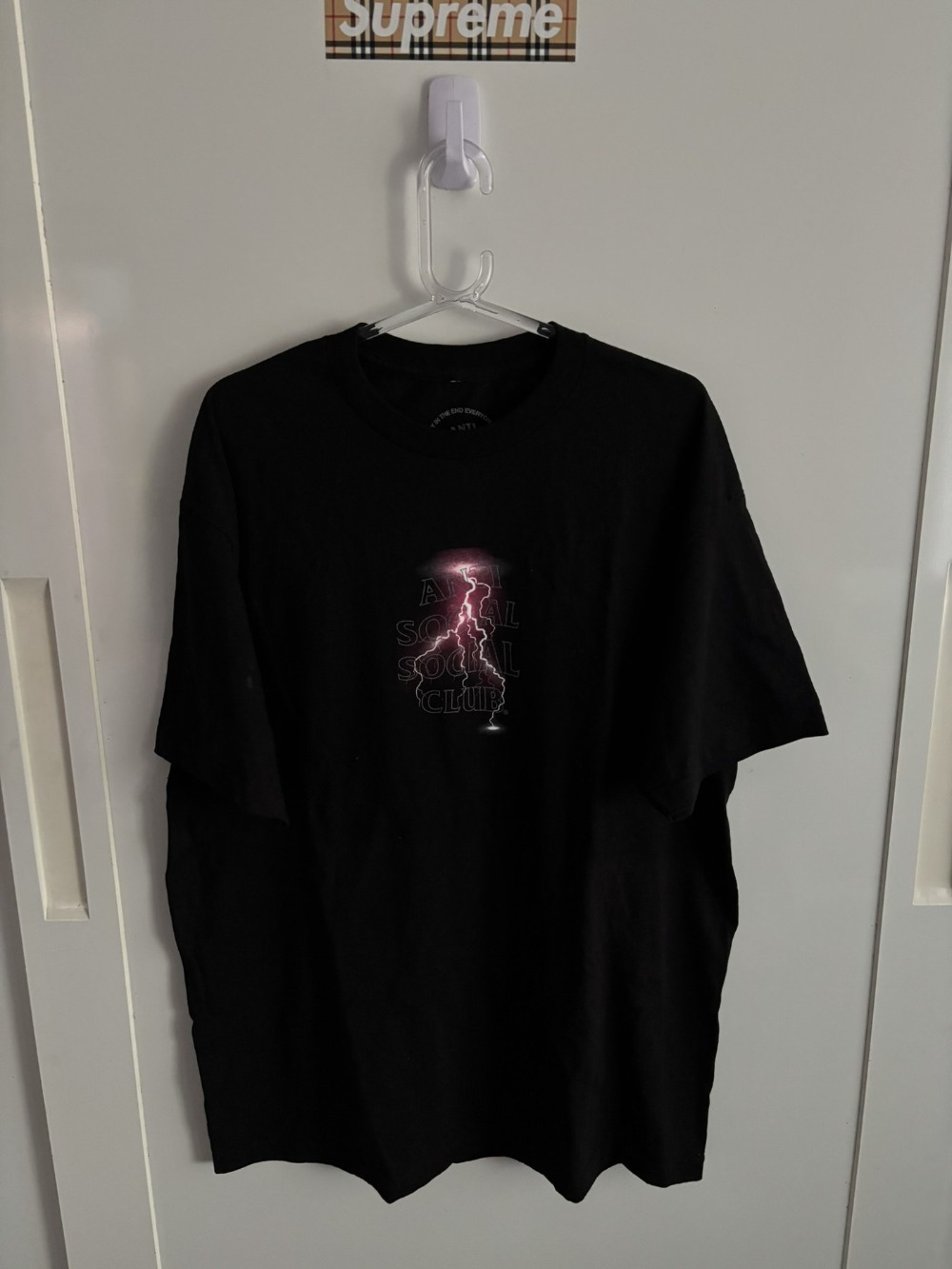 Camiseta Anti Social Social Cluber Twister