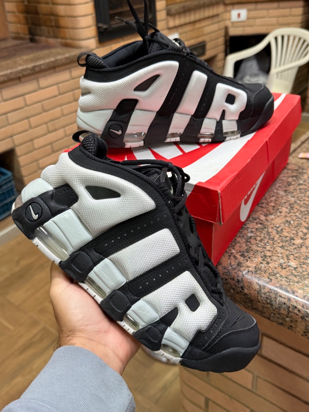Nike Air More Uptempo Low Panda