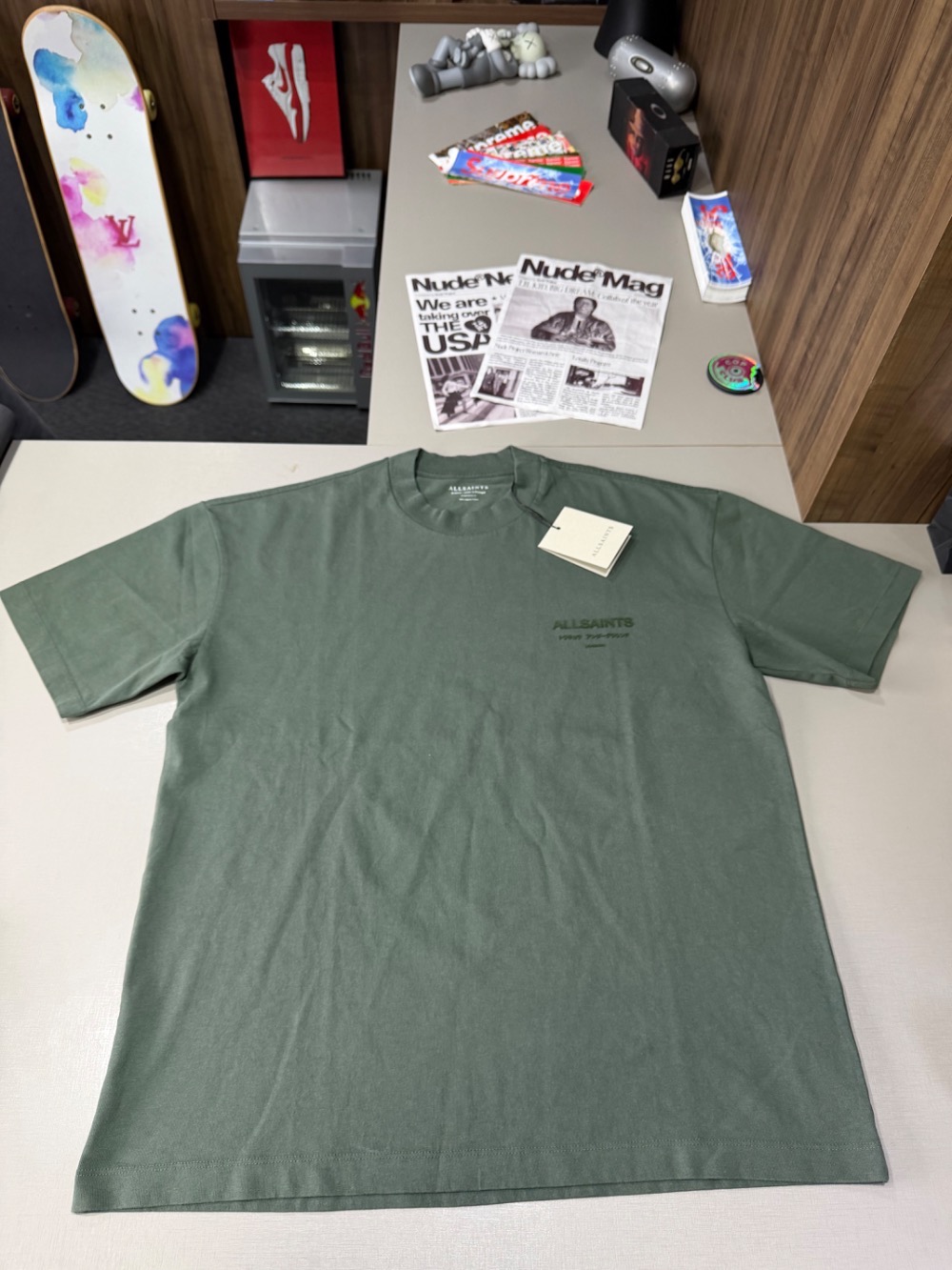 Camiseta AllSaints Xander Flocked Logo Oversized Garnet Green — PP, Novo