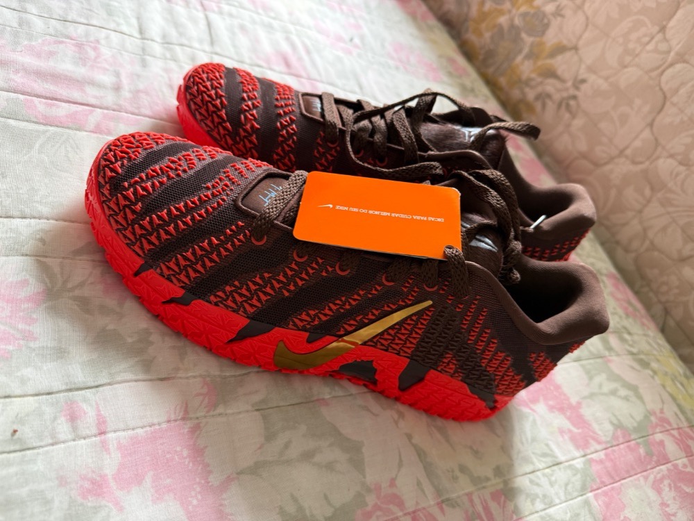 Nike Ja 3 Lunar New Year Light Chocolate and Bright Crimson — 45, Novo