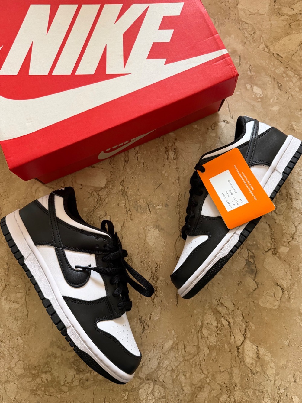 Nike Dunk Low GS Black White Panda — 35, Novo