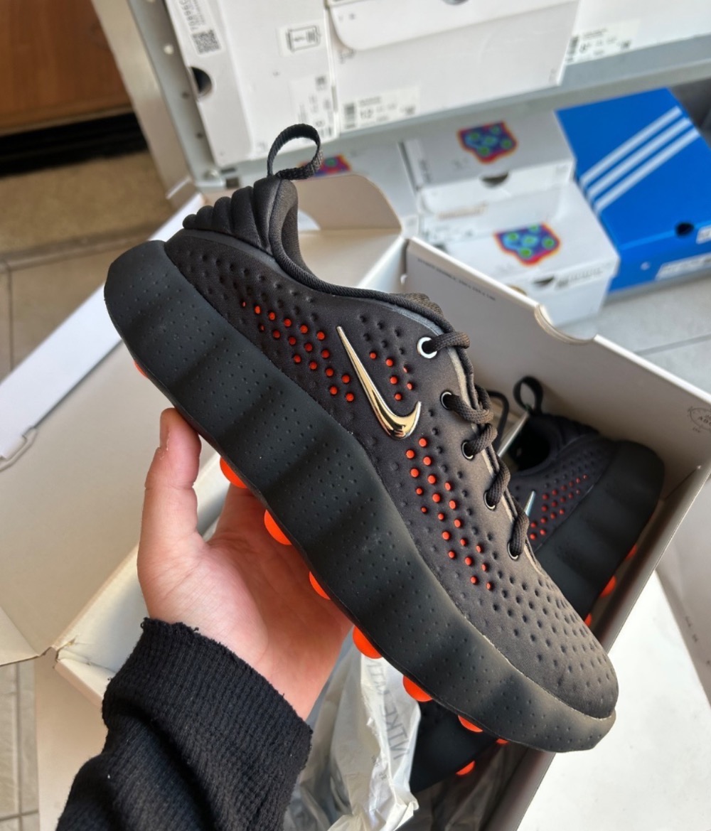 Nike Mind 002 Black Chrome Feminino — 39.5, Novo