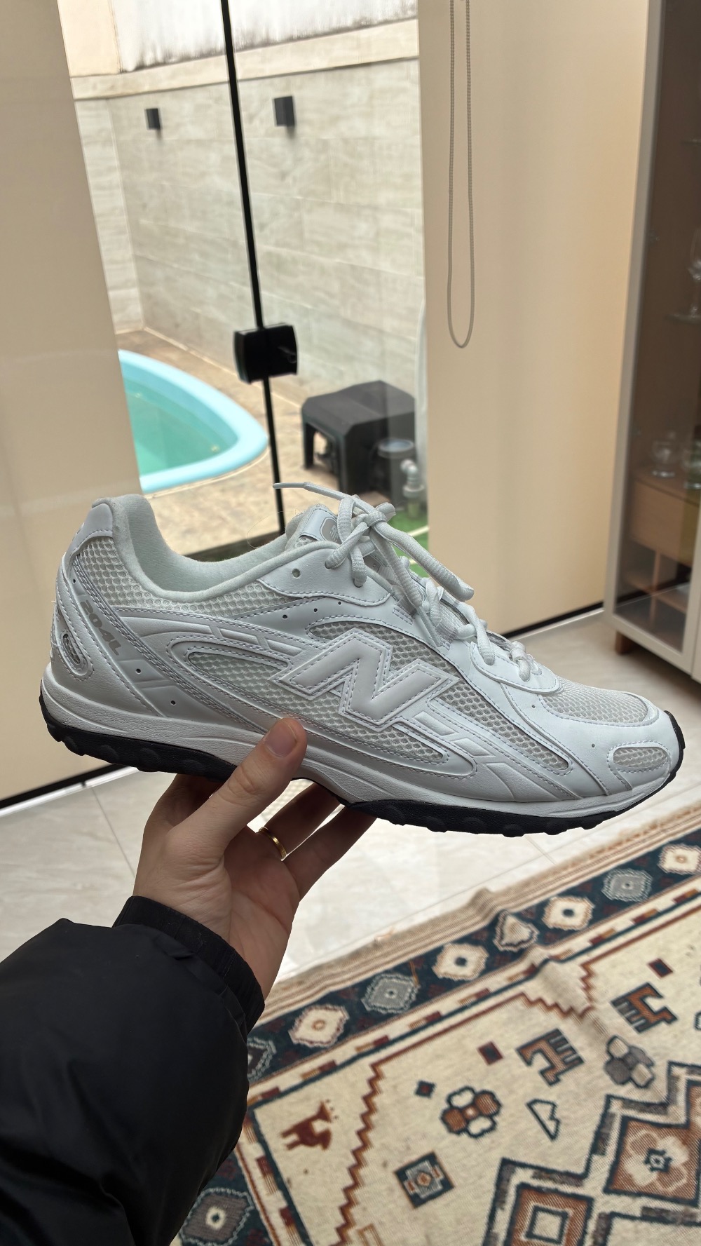 New Balance 204l White
