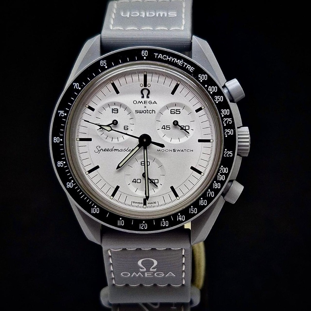 Swatch x Omega Relógio Moonwatch 1965 Grey