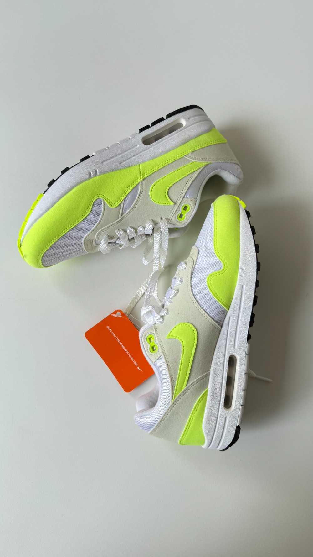 Nike Air Max 1 '87 Volt Suede