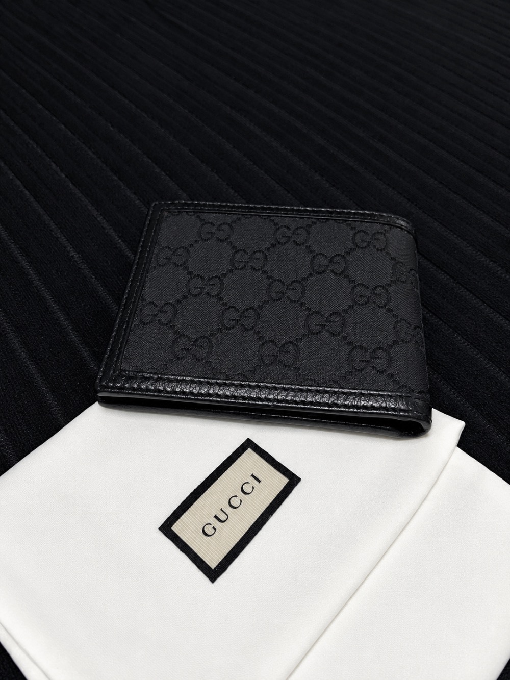 Carteira Gucci GG Canvas