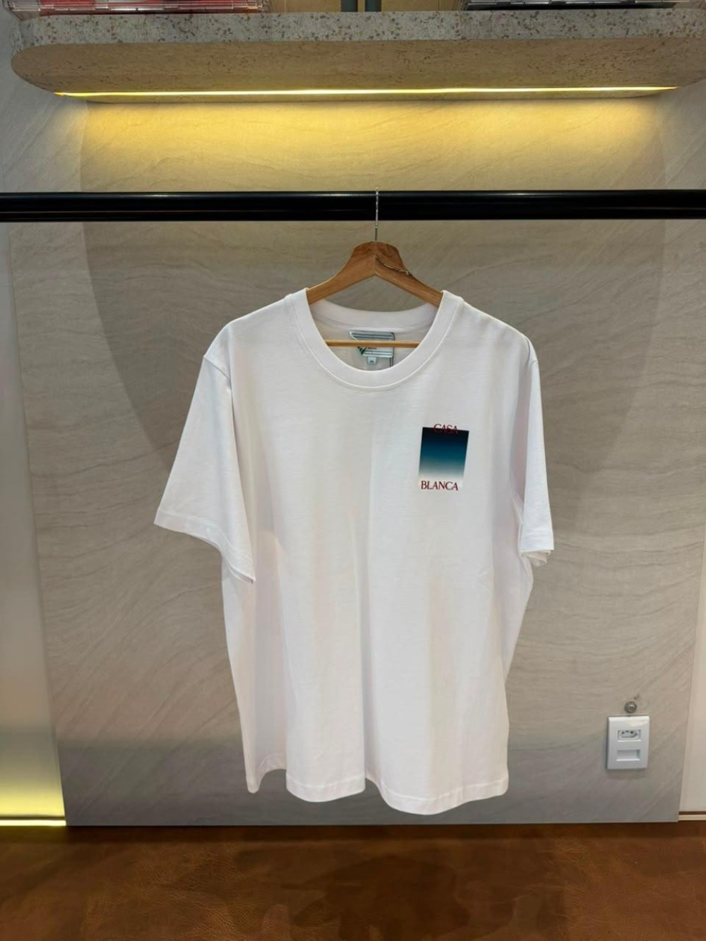 Camiseta CasaBlanca Gradient Logo Branca
