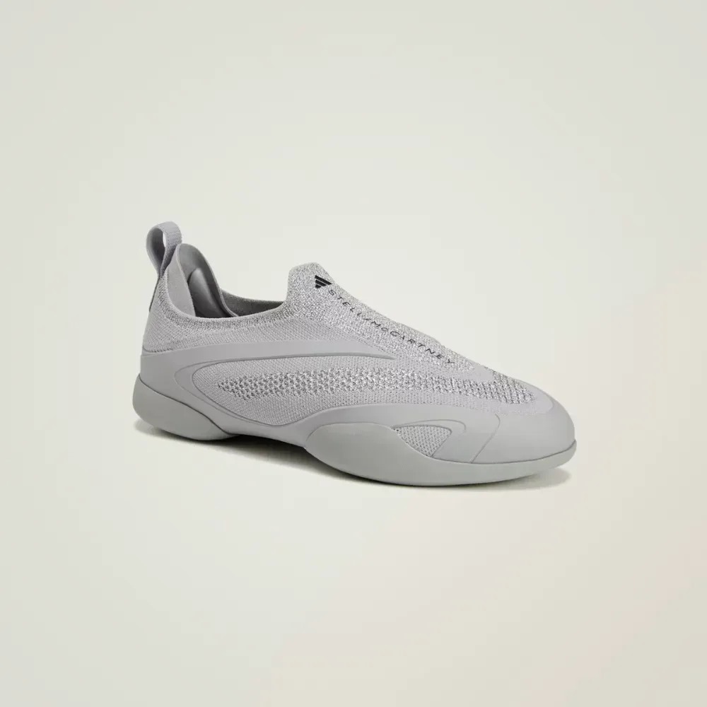 Stella McCartney x adidas Taekwondo Silver — 35 / 36 / 37 / 38, Novo