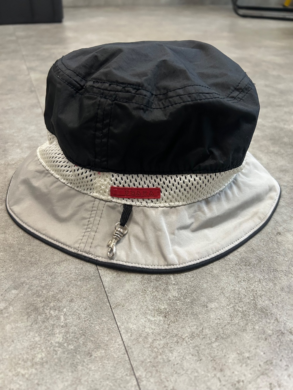 Bucket Prada Sport Red Tab vintage