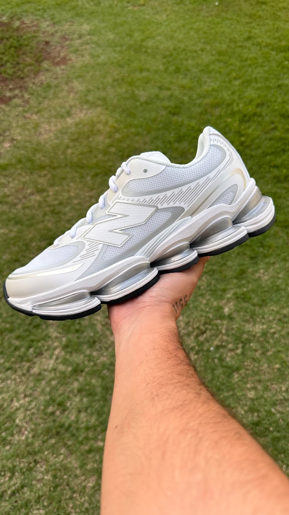 New Balance Abzorb 2000 White Silver Metallic