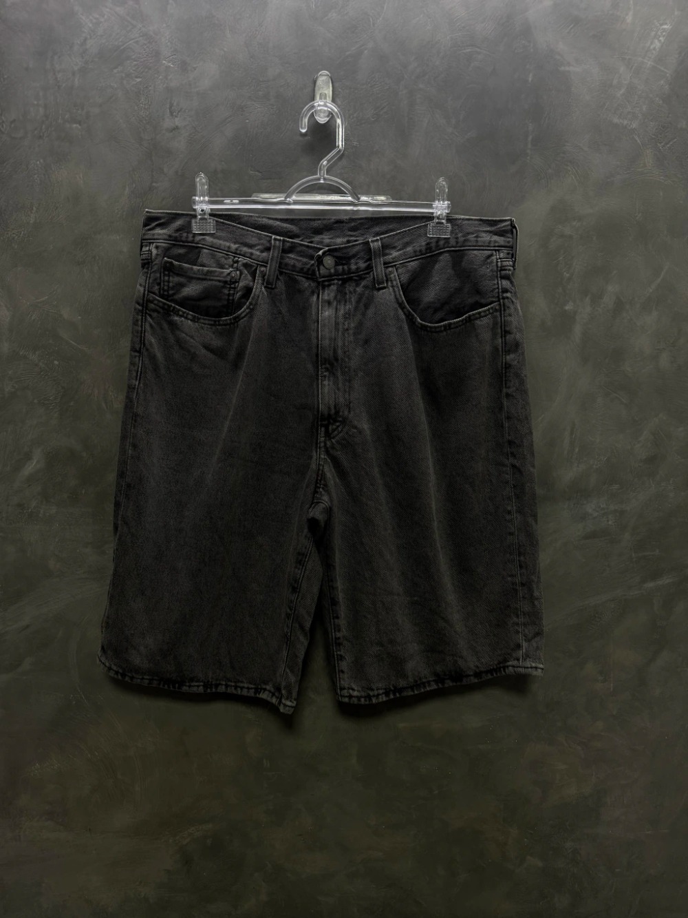 LEVI'S 478 BAGGY SHORTS BLACK