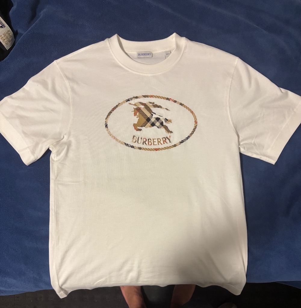 Camiseta burberry knight