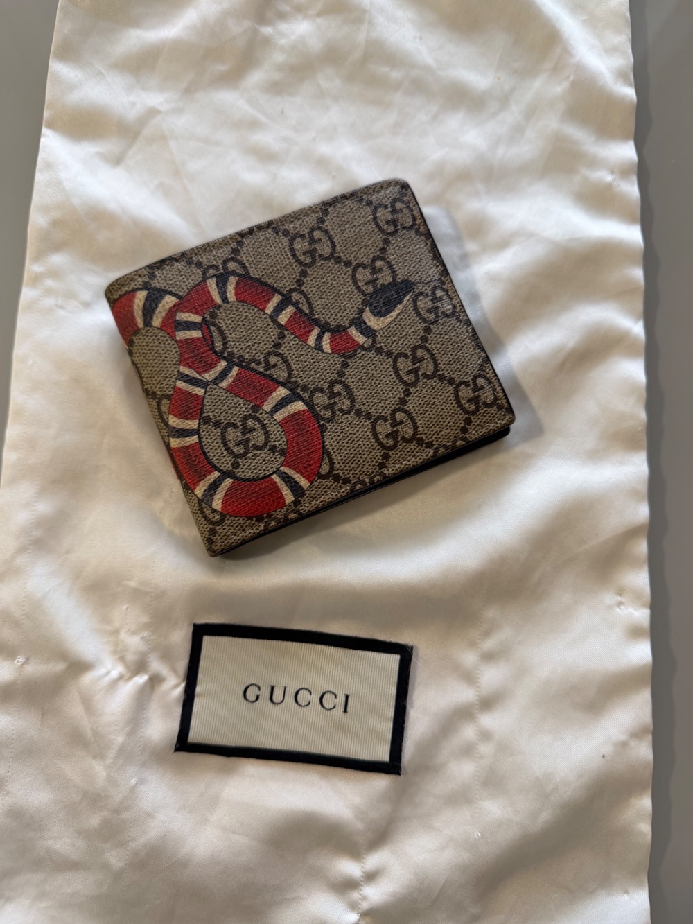 Carteira Gucci Kingsnake GG Supreme