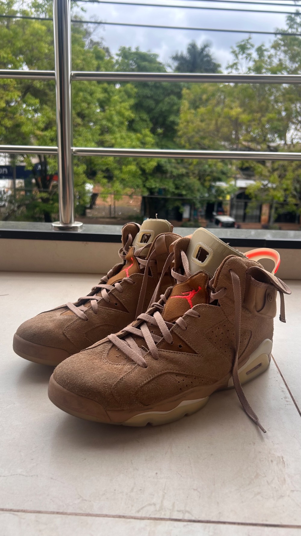 Travis Scott x Air Jordan 6 British Khaki