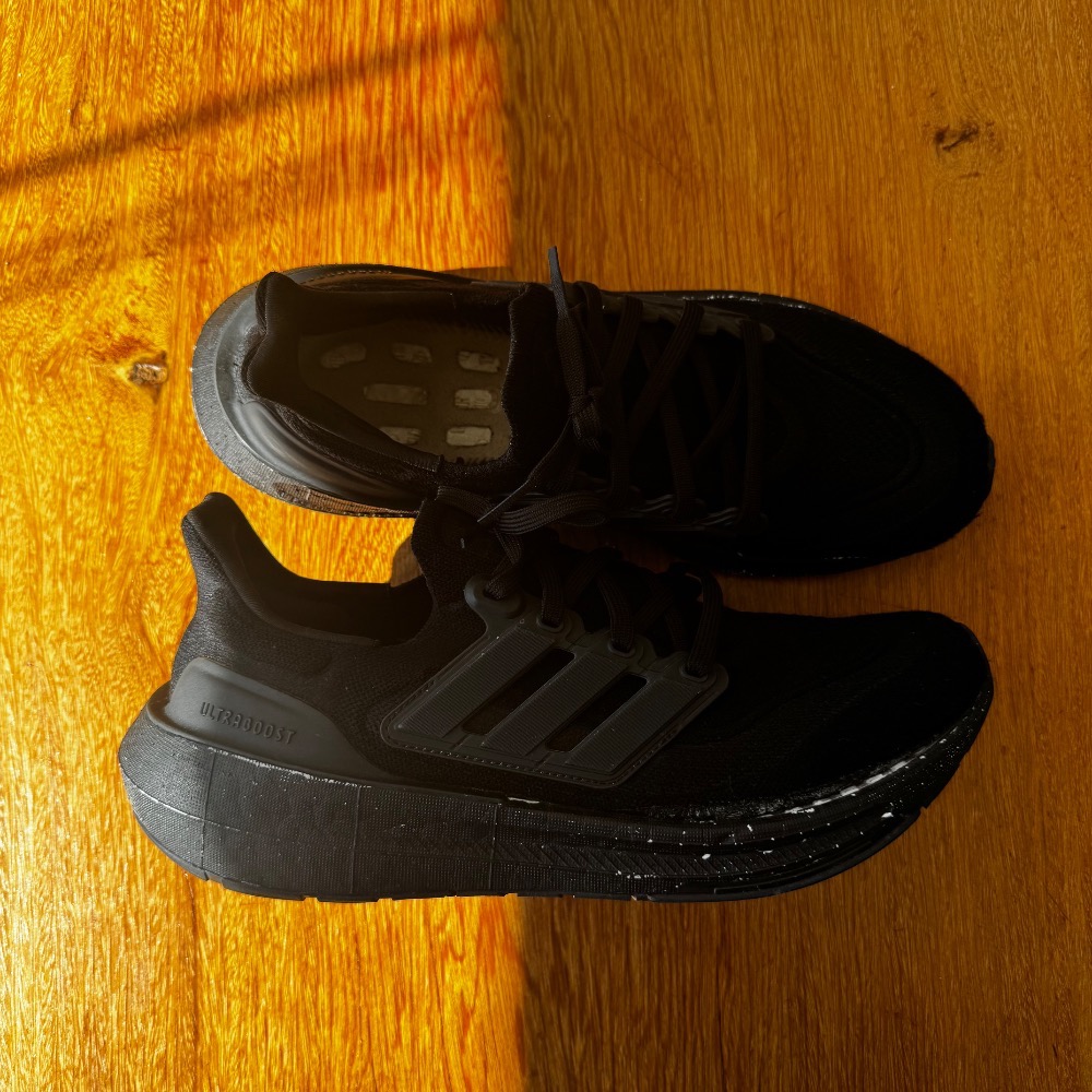 adidas Ultraboost Light 23 Triple Black