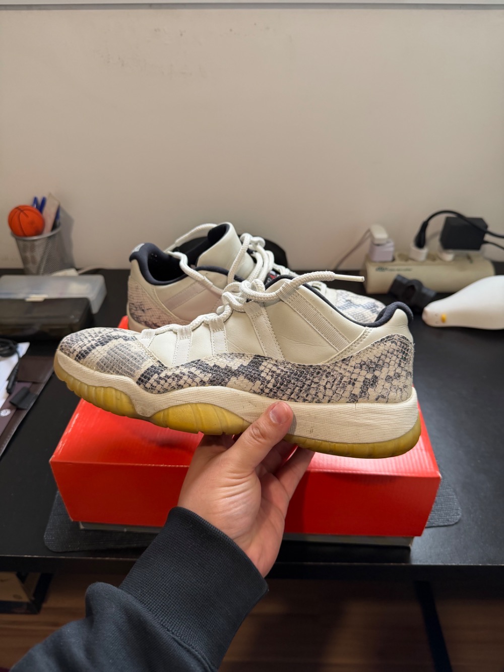 Air Jordan 11 Low Snake Skin