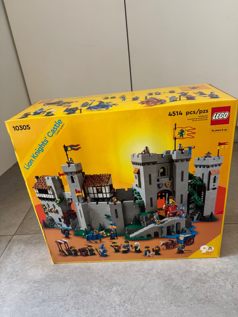 lego icons castelo dos cavaleiros do leão 10305