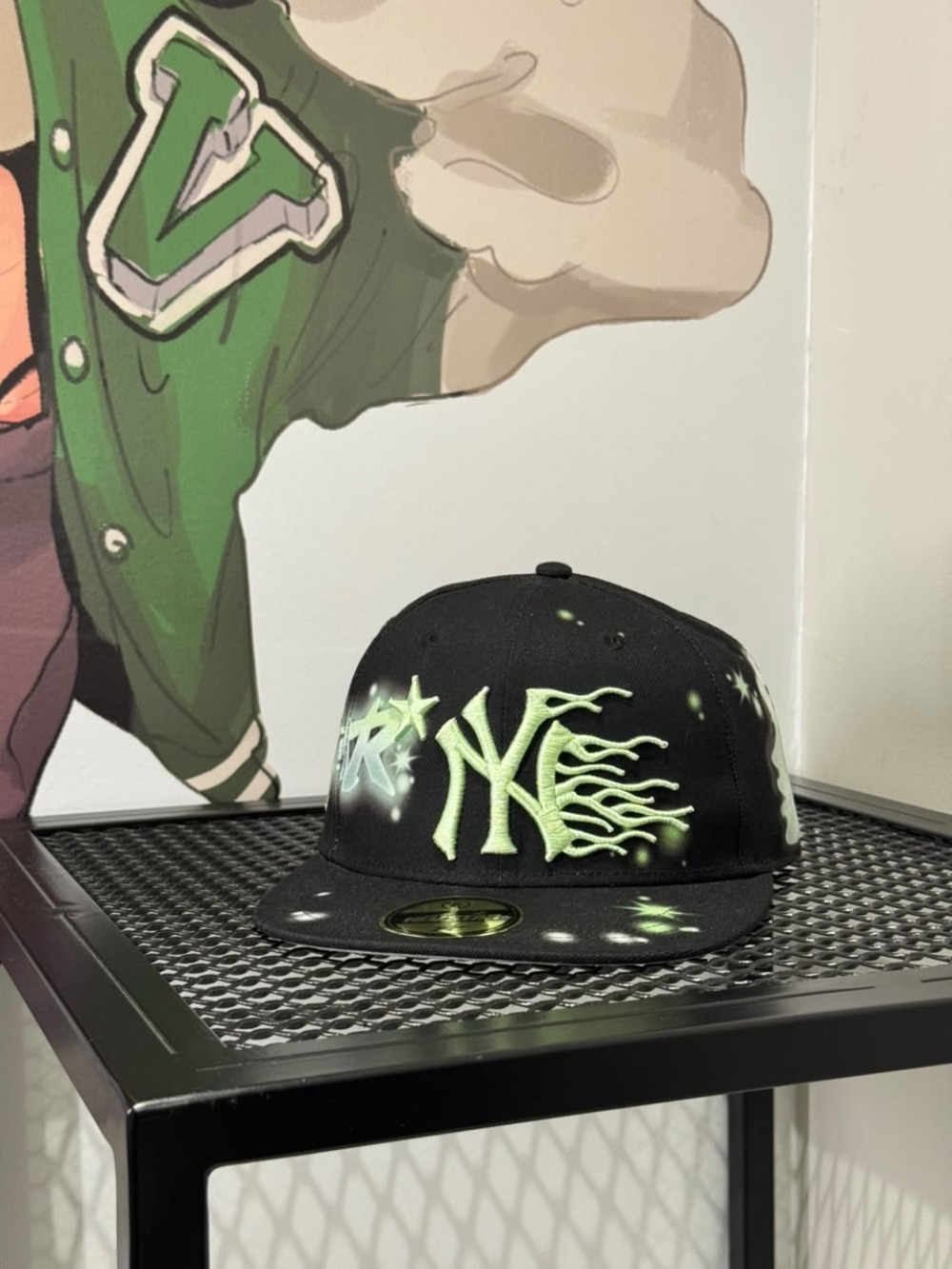 Boné Hellstar NY Snapback Graffiti Black Neon