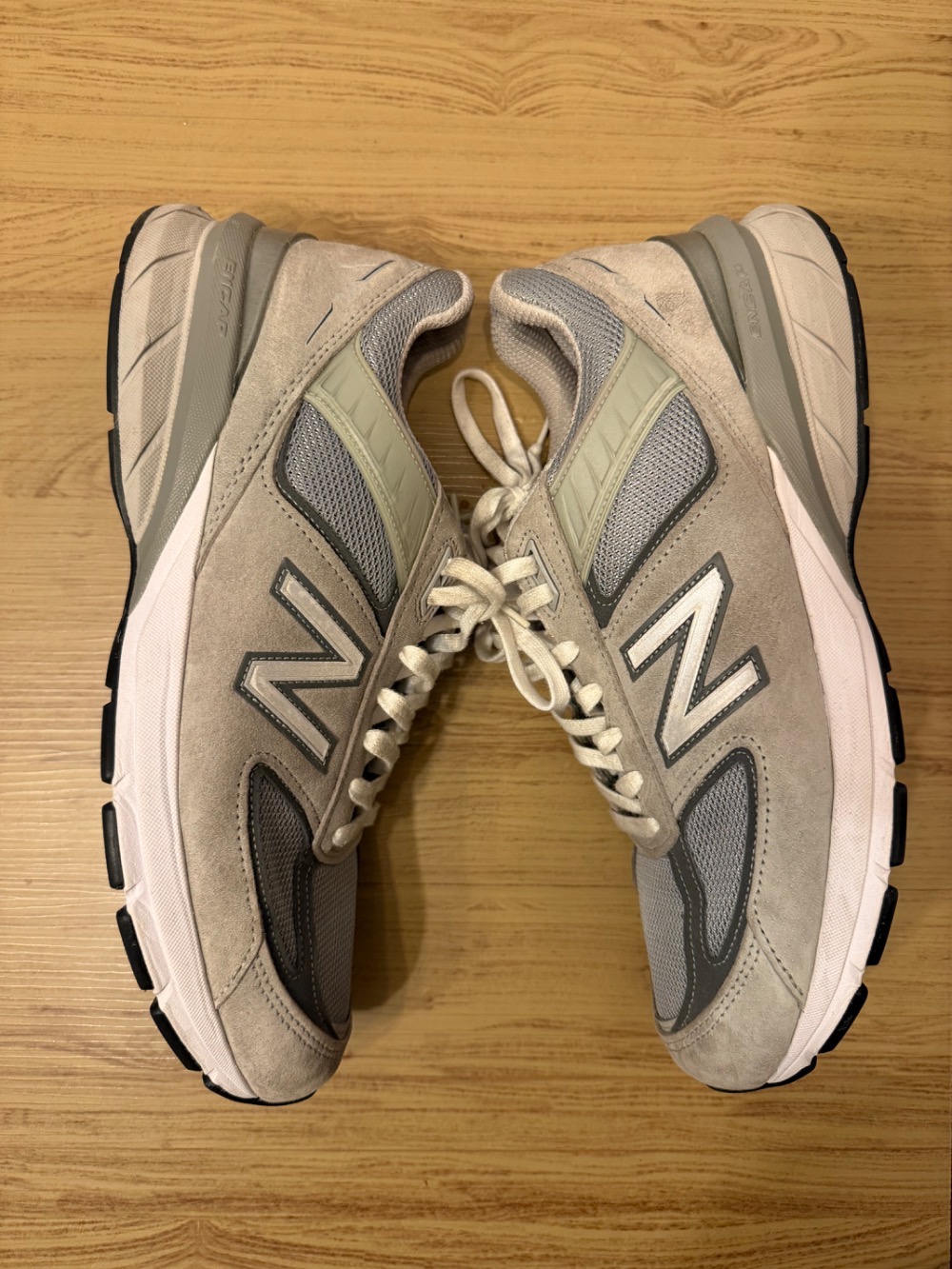 New Balance Made in USA 990v4 Grey White