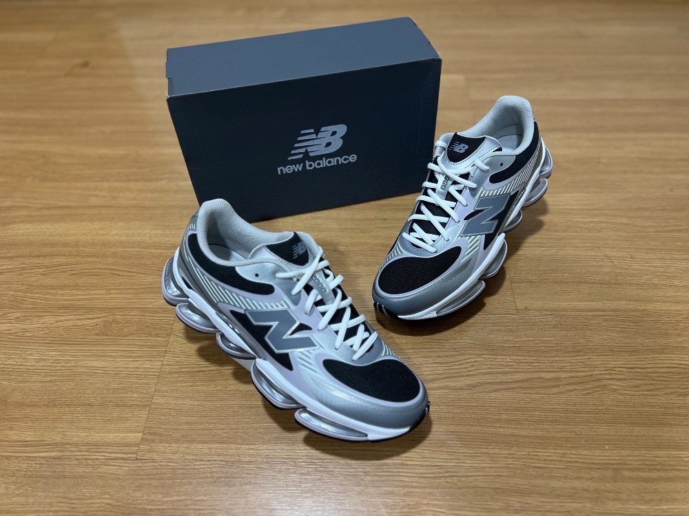 New Balance Abzorb 2000 Silver Metallic-Faded Black