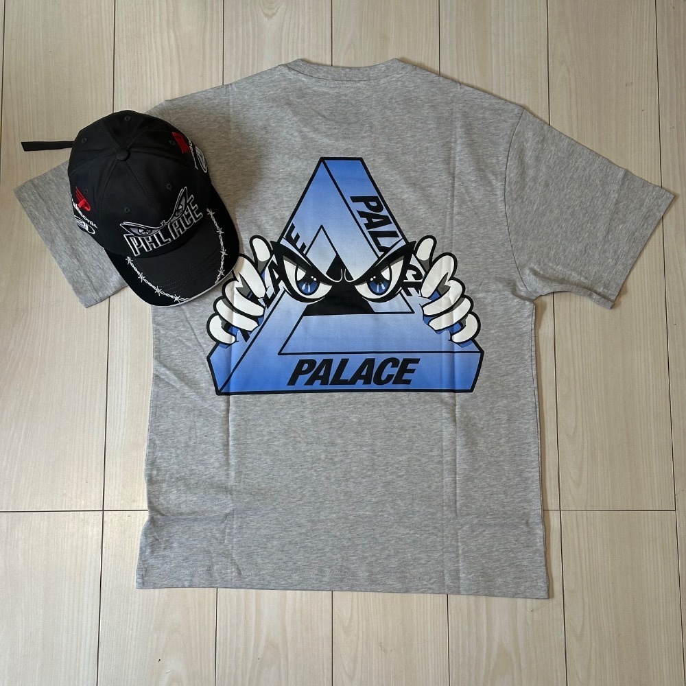 Camiseta Palace Tri-Peek T-Shirt Grey