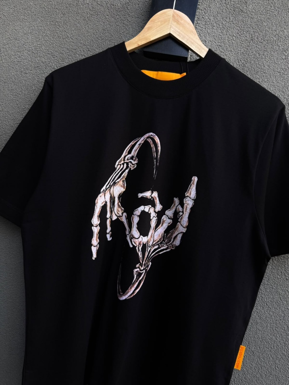 Camiseta Mad Enlatados MAD Korn Preto
