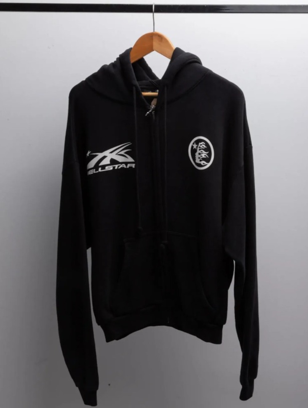 Jaqueta Hellstar Logo Zip-Up Black