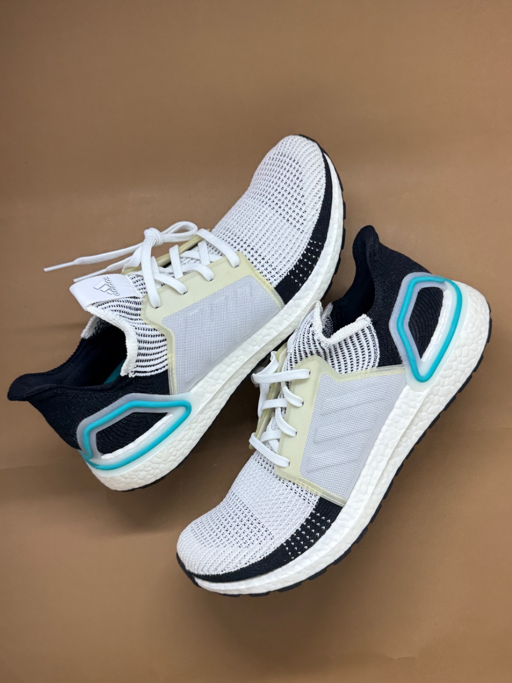adidas Ultraboost 19 Cloud White Collegiate Royal