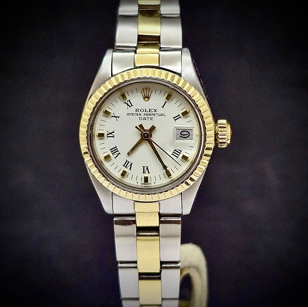 Relógio Rolex Vintage Oyster Perpetual Lady Date Gold 26mm